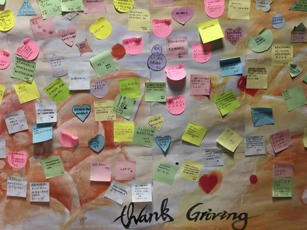 總有奇跡在這里誕生——唐山森泰教育升1報(bào)道：《感恩你，一路相隨伴著我！》   