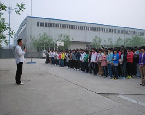 保定世紀宏光技工學(xué)校校園設(shè)施怎么樣？環(huán)境好嗎？