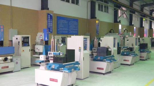 濰坊技師學(xué)院有沒(méi)有數(shù)控專(zhuān)業(yè)？