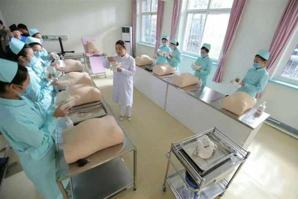 石家莊北方醫(yī)學中等專業(yè)學校有優(yōu)惠政策嗎？畢業(yè)好就業(yè)嗎？