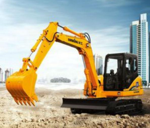 濟(jì)南駿大挖掘機(jī)學(xué)校就業(yè)怎么安排的？包分配嗎？