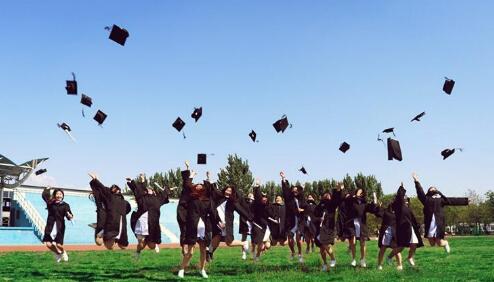 與同類院校相比，北京現(xiàn)代體育學(xué)院、航空乘務(wù)學(xué)院都有哪些優(yōu)勢(shì)？